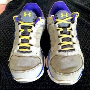 7.5 Under Armour Charged Commit gray & purple athletic tennis shoes
